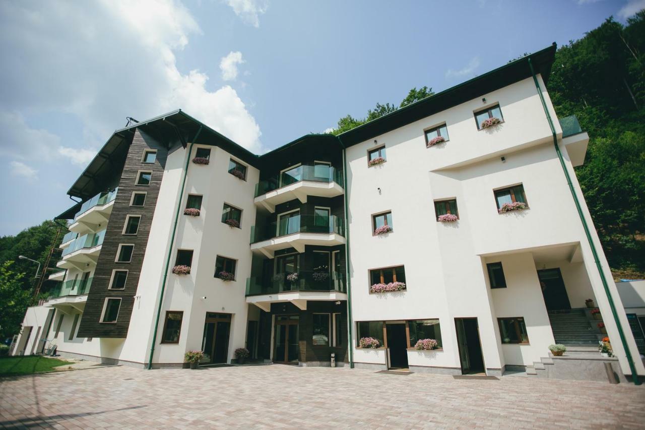Lostrita - Pastravarie, Hotel & Spa Бая-Маре Экстерьер фото